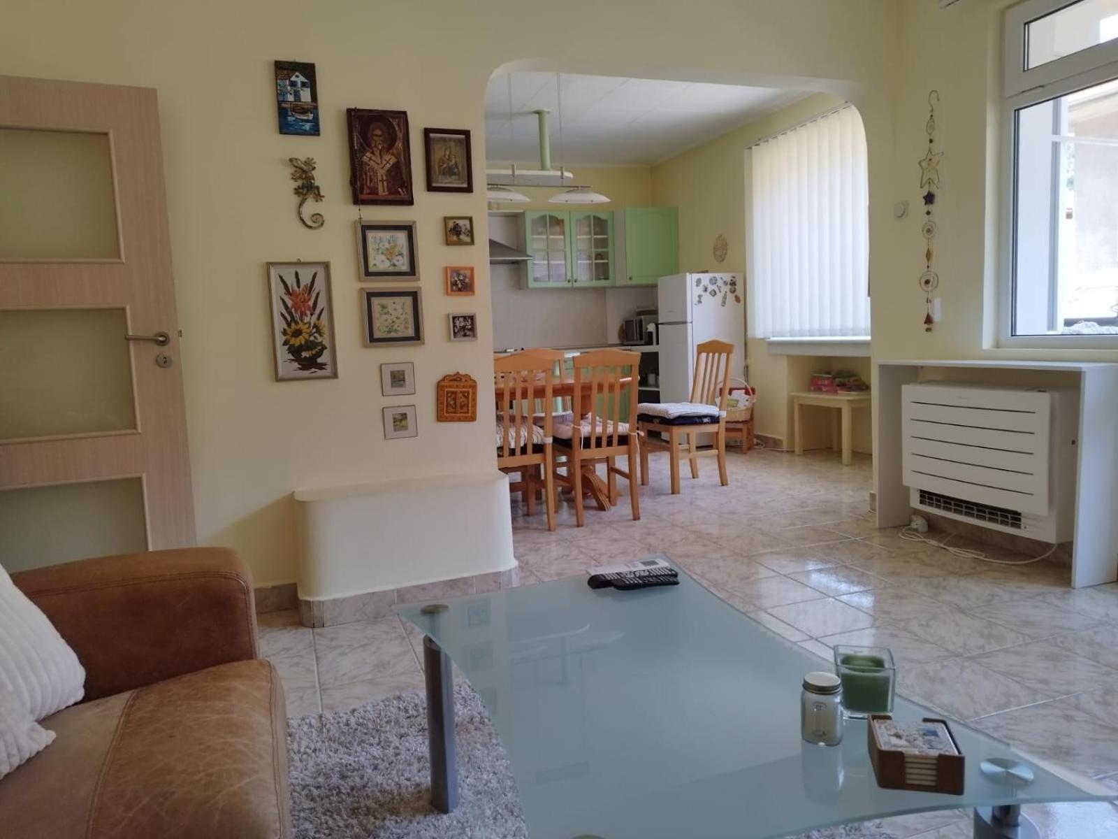 Apartment Maddie Teteven Dış mekan fotoğraf